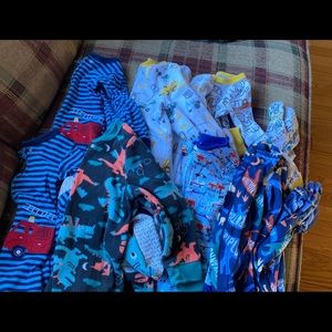 Boys 2T pj lot
